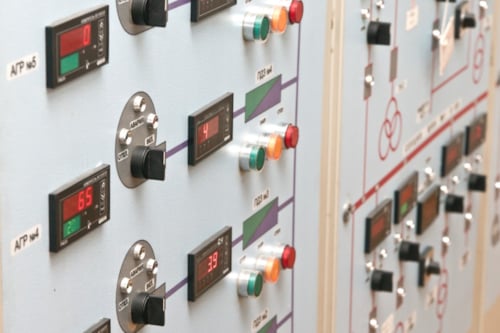 Elektrisch technisch controlepaneel